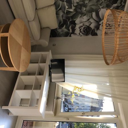 Griffn Properties Lifestyle Apartment เอสเซน ภายนอก รูปภาพ