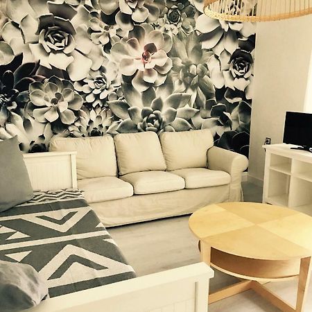 Griffn Properties Lifestyle Apartment เอสเซน ภายนอก รูปภาพ